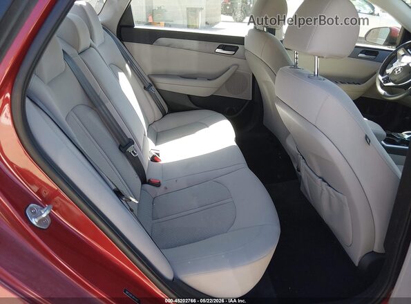 5NPE24AF1JH642967 2018 HYUNDAI SONATA Red Widok naklejki z numerem VIN