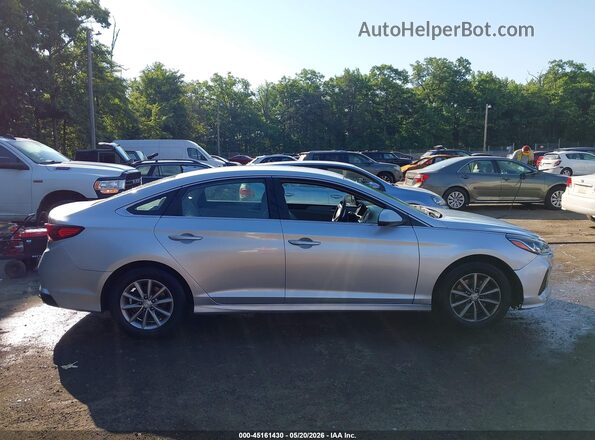 5NPE24AF1JH685642 2018 HYUNDAI SONATA Silver 