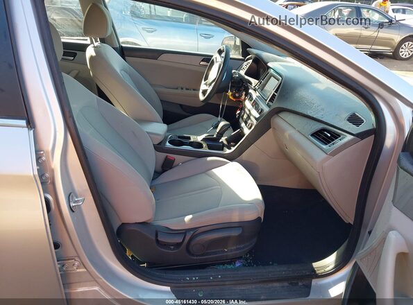 5NPE24AF1JH685642 2018 HYUNDAI SONATA Silver 