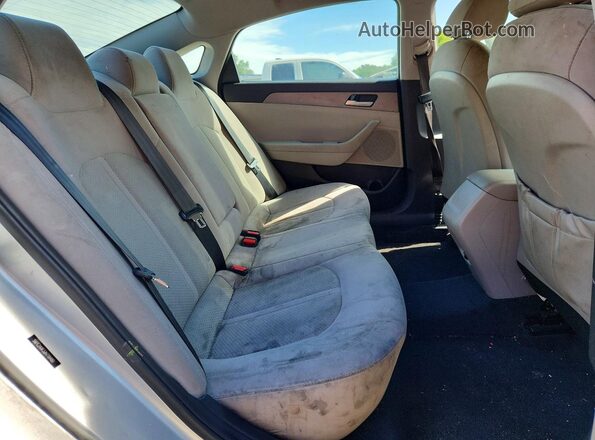 5NPE24AF3JH718480 2018 HYUNDAI SONATA Silver 
