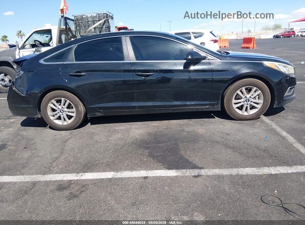 5NPE24AF4HH531520 2017 HYUNDAI SONATA Black უკანა სალონის ხედი