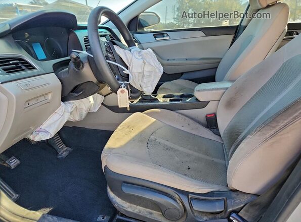 5NPE24AF4HH571211 2017 HYUNDAI SONATA Серебряный 