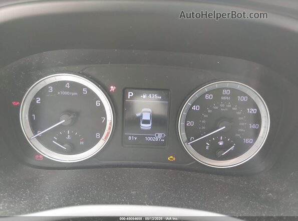 5NPE24AF4JH675929 2018 HYUNDAI SONATA White Rear seats view