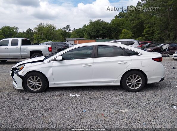 5NPE24AF4JH675929 2018 HYUNDAI SONATA White 360 interior view