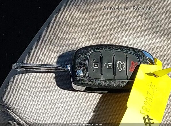 5NPE24AF5GH416245 2016 HYUNDAI SONATA Silver Dashboard view