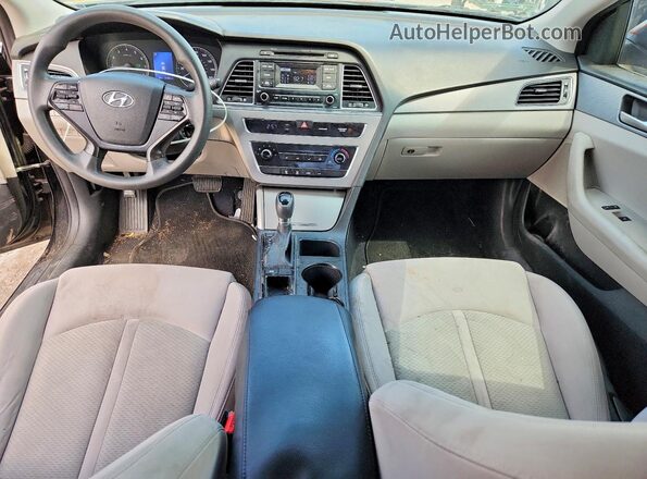 5NPE24AF5HH492517 2017 HYUNDAI SONATA Black Dashboard view