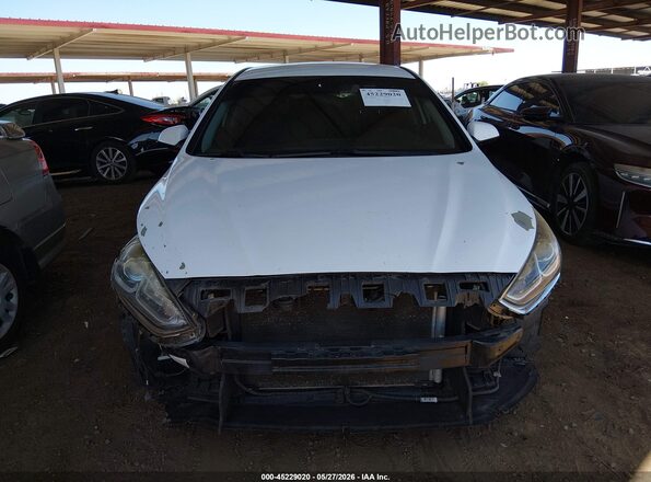5NPE24AF5JH703396 2018 HYUNDAI SONATA White Instrument cluster view