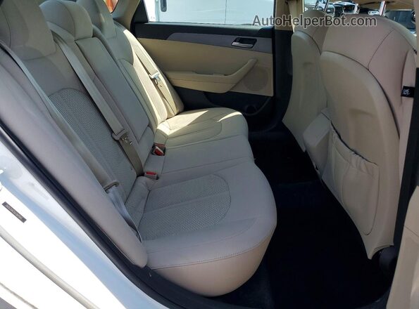 5NPE24AF5KH809543 2019 HYUNDAI SONATA White 