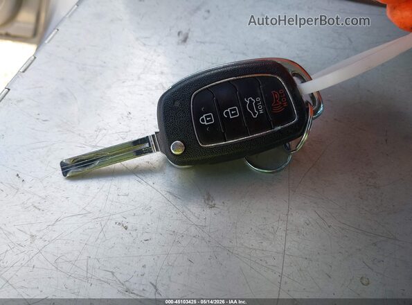 5NPE24AF6JH671686 2018 HYUNDAI SONATA Silver Widok deski rozdzielczej