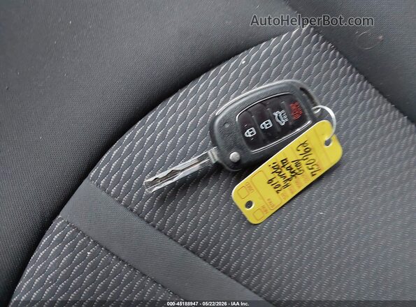 5NPE24AF6KH750762 2019 HYUNDAI SONATA Серый Вид панели приборов
