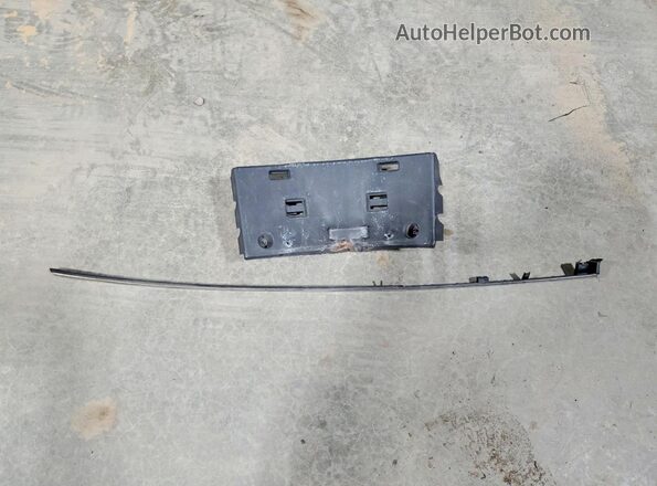5NPE24AF6KH777640 2019 HYUNDAI SONATA Blue Engine compartment view