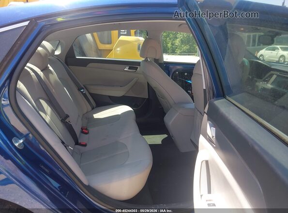 5NPE24AF7HH506319 2017 HYUNDAI SONATA Blue 