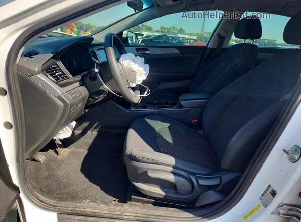 5NPE24AF7KH745084 2019 HYUNDAI SONATA White Front interior view