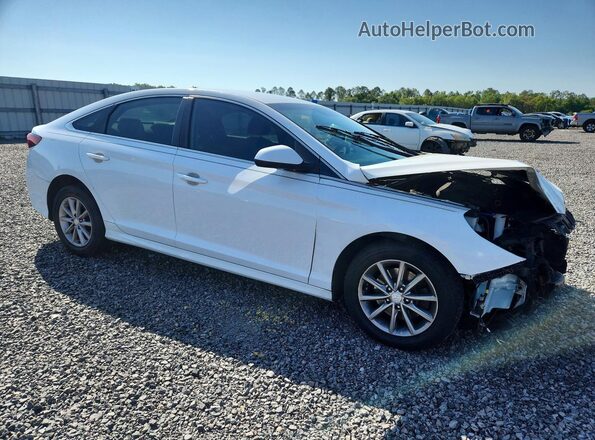 5NPE24AF7KH745084 2019 HYUNDAI SONATA White Front right