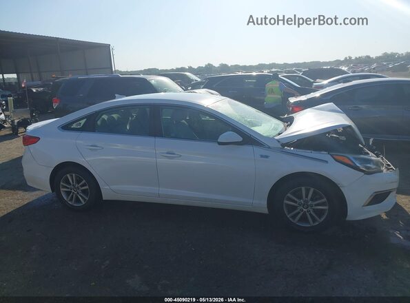 5NPE24AF8GH372595 2016 HYUNDAI SONATA White Вид щитка приладів