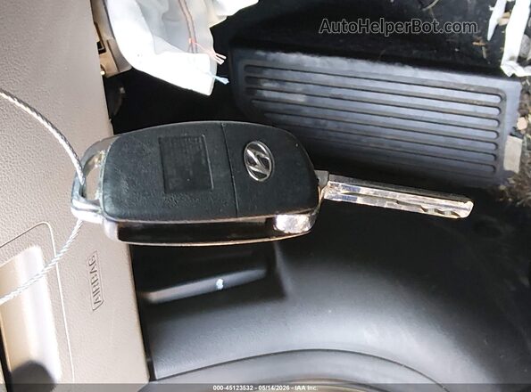5NPE24AF8HH526062 2017 HYUNDAI SONATA Silver Vista del salpicadero