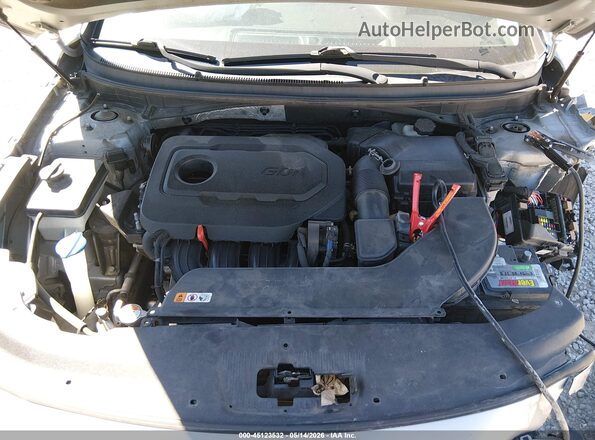 5NPE24AF8HH526062 2017 HYUNDAI SONATA Silver Vista trasera