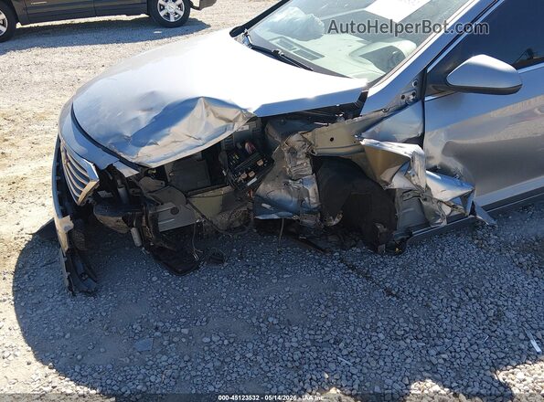 5NPE24AF8HH526062 2017 HYUNDAI SONATA Silver Vista frontal