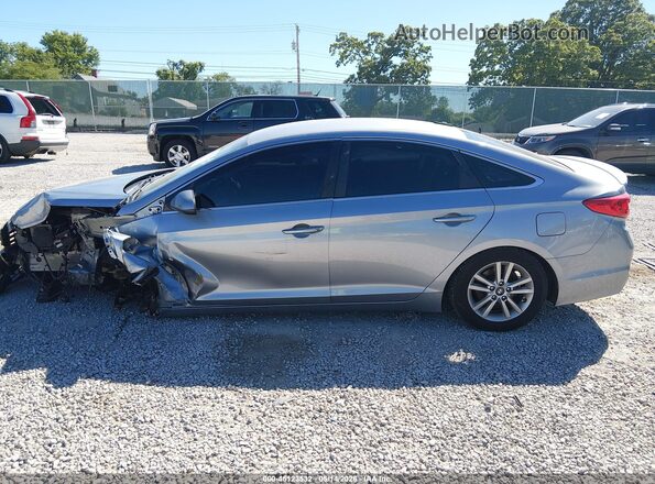 5NPE24AF8HH526062 2017 HYUNDAI SONATA Silver Vista interior de 360 grados