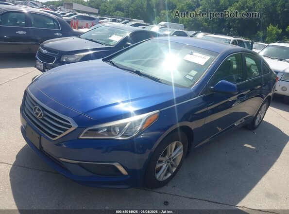 5NPE24AF8HH533268 2017 HYUNDAI SONATA Синий Передняя левая четверть
