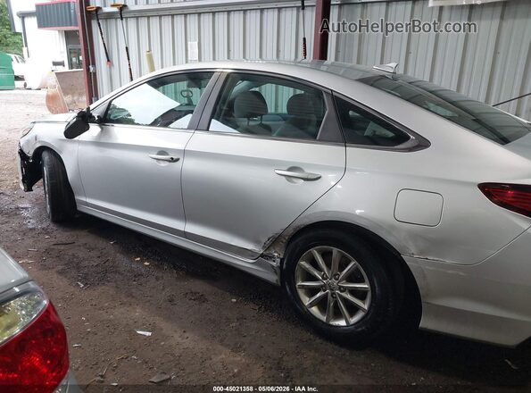 5NPE24AF8JH615264 2018 HYUNDAI SONATA Silver Vista frontal