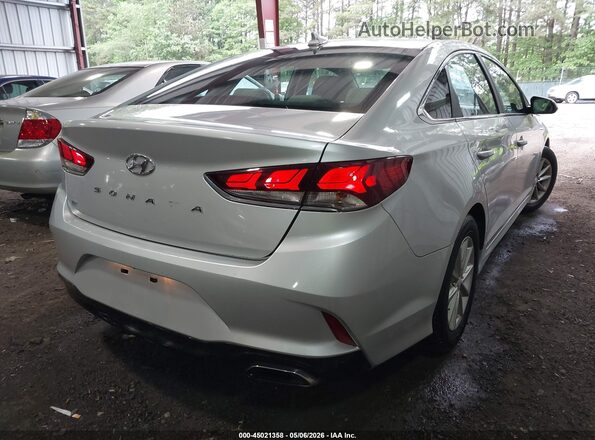 5NPE24AF8JH615264 2018 HYUNDAI SONATA Silver Trasero derecho