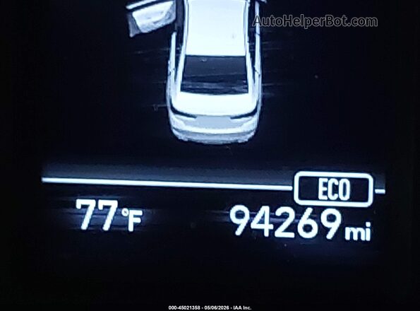 5NPE24AF8JH615264 2018 HYUNDAI SONATA Silver 