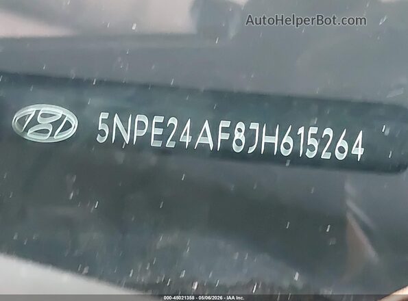 5NPE24AF8JH615264 2018 HYUNDAI SONATA Silver Vista del compartimento del motor