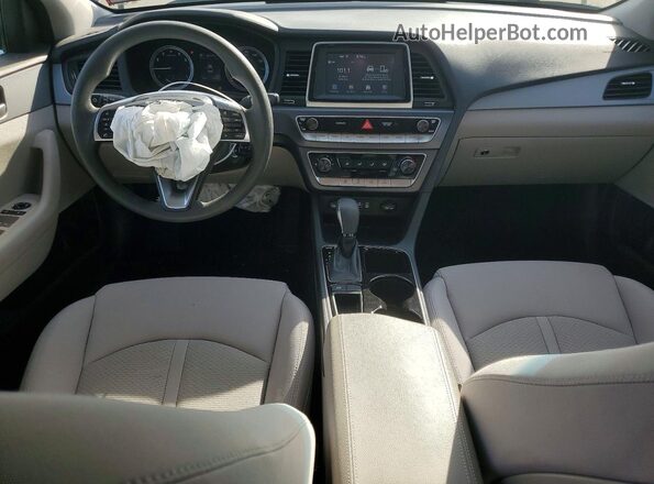 5NPE24AF8JH675741 2018 HYUNDAI SONATA Silver 