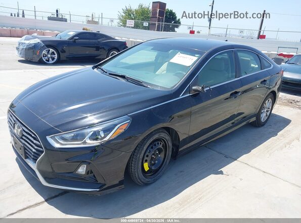 5NPE24AF8KH808726 2019 HYUNDAI SONATA Black Widok z przodu
