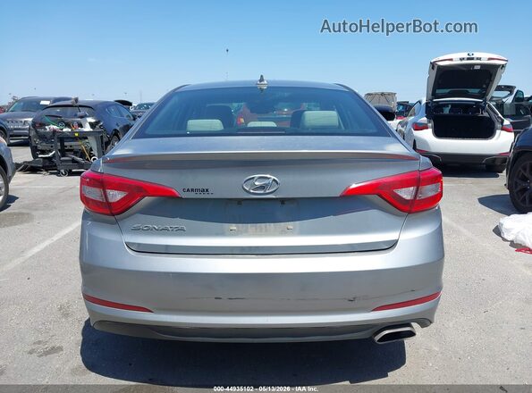 5NPE24AF9HH579031 2017 HYUNDAI SONATA Silver 