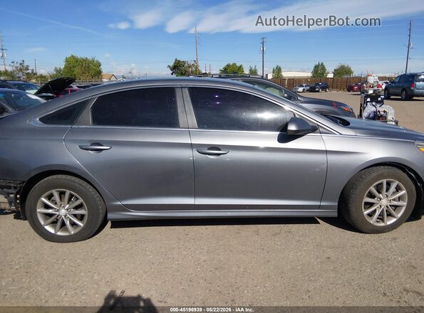 5NPE24AF9KH736211 2019 HYUNDAI SONATA Серый Вид задней части салона