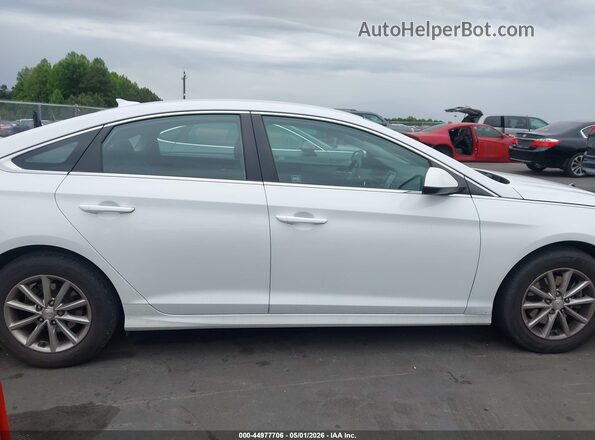 5NPE24AF9KH745331 2019 HYUNDAI SONATA White Панорамний вид салону 360°