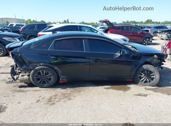 5NPE24AFXHH566093 2017 HYUNDAI SONATA Black Instrument cluster view