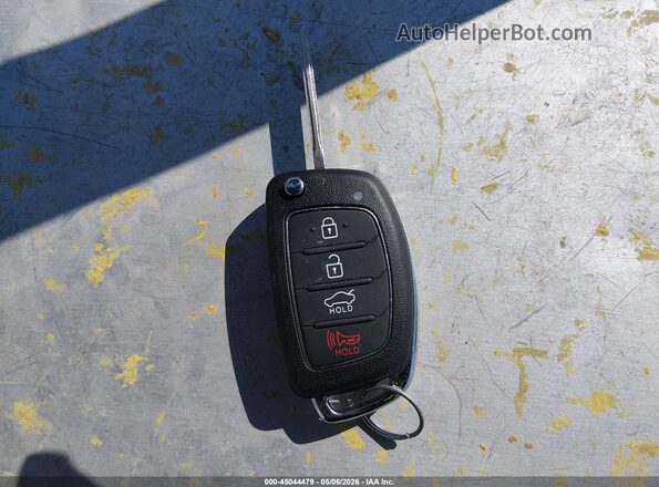 5NPE34AB2HH458951 2017 HYUNDAI SONATA Серый Вид панели приборов