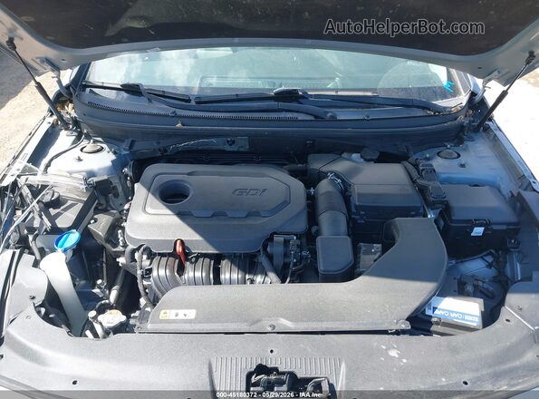 5NPE34AF0HH444467 2017 HYUNDAI SONATA Серебряный Вид сзади