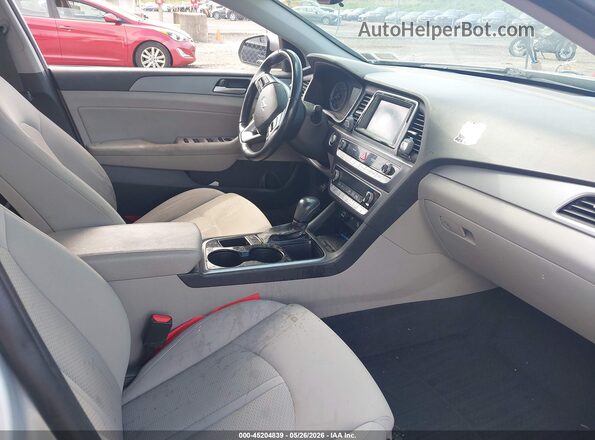 5NPE34AF0KH804568 2019 HYUNDAI SONATA Silver Սալոնի դիմացի տեսք