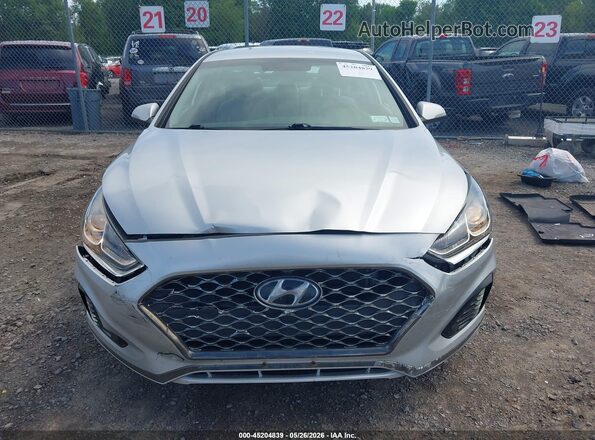5NPE34AF0KH804568 2019 HYUNDAI SONATA Silver Սարքավորումների վահանակի տեսք