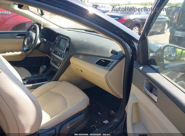 5NPE34AF1JH657692 2018 HYUNDAI SONATA Black Front interior view