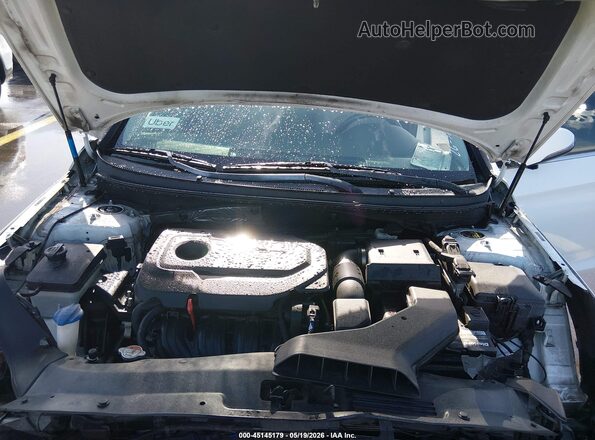5NPE34AF1JH673245 2018 HYUNDAI SONATA White Widok z tyłu