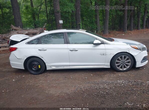 5NPE34AF2GH436109 2016 HYUNDAI SONATA White Вид задньої частини салону