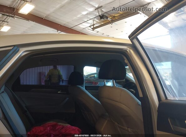 5NPE34AF2HH498952 2017 HYUNDAI SONATA Silver VIN կոդի պիտակի տեսք