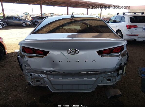 5NPE34AF2JH673853 2018 HYUNDAI SONATA Silver 