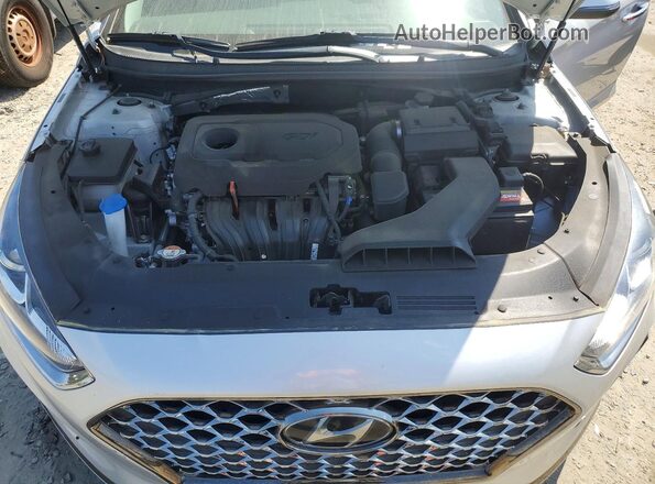 5NPE34AF2KH816785 2019 HYUNDAI SONATA Silver Вид задньої частини салону