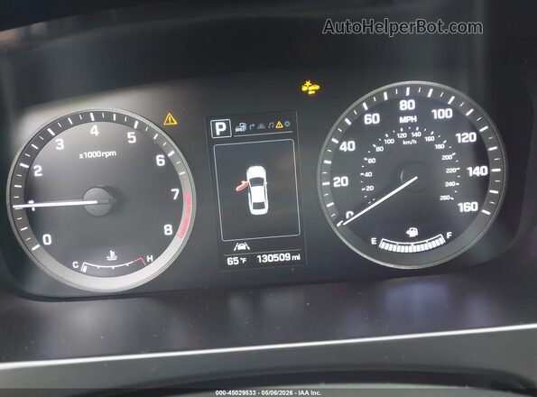 5NPE34AF4HH502175 2017 HYUNDAI SONATA Silver Widok tylnych siedzeń