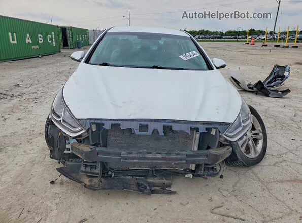 5NPE34AF4JH644824 2018 HYUNDAI SONATA White Widok z przodu