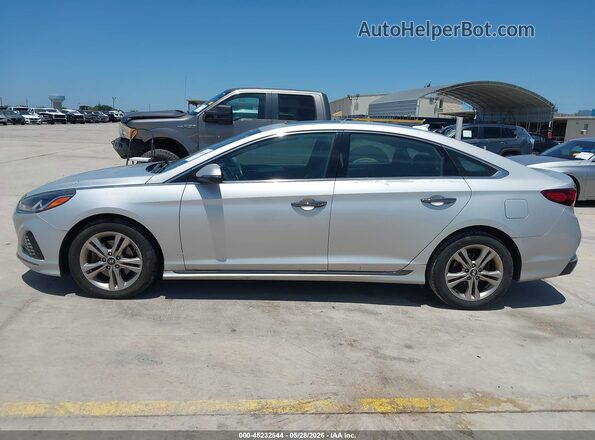5NPE34AF4KH813192 2019 HYUNDAI SONATA Серебряный Панорамный вид салона 360°