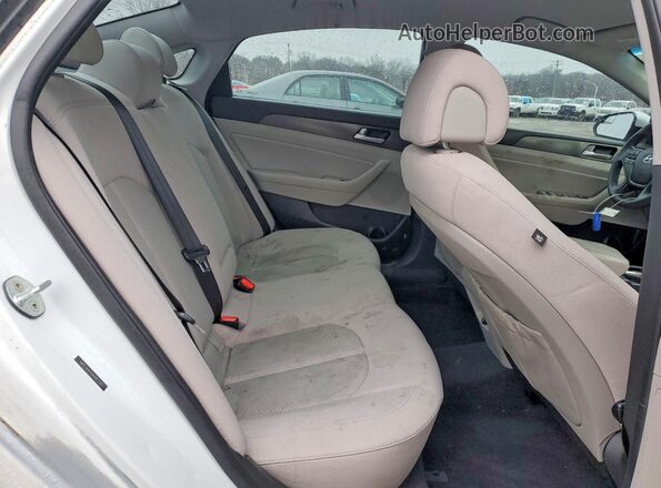 5NPE34AF5HH487735 2017 HYUNDAI SONATA White 