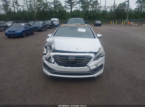 5NPE34AF5HH575524 2017 HYUNDAI SONATA White Սարքավորումների վահանակի տեսք