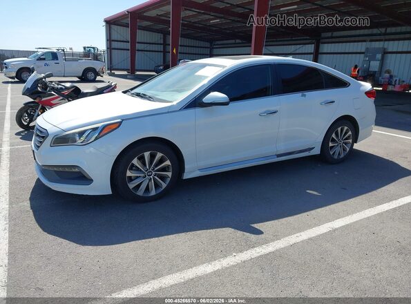 5NPE34AF6HH519317 2017 HYUNDAI SONATA White წინა მარცხენა ხედი სამი მეოთხედიდან
